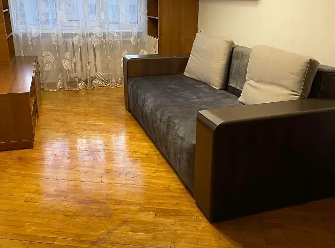 Apartment Next To Metro Station Pechersk