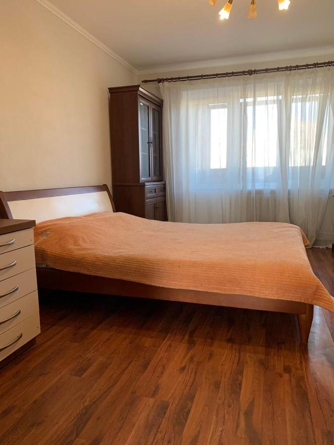 Apartment Next To Metro Station Pechersk Kyiv